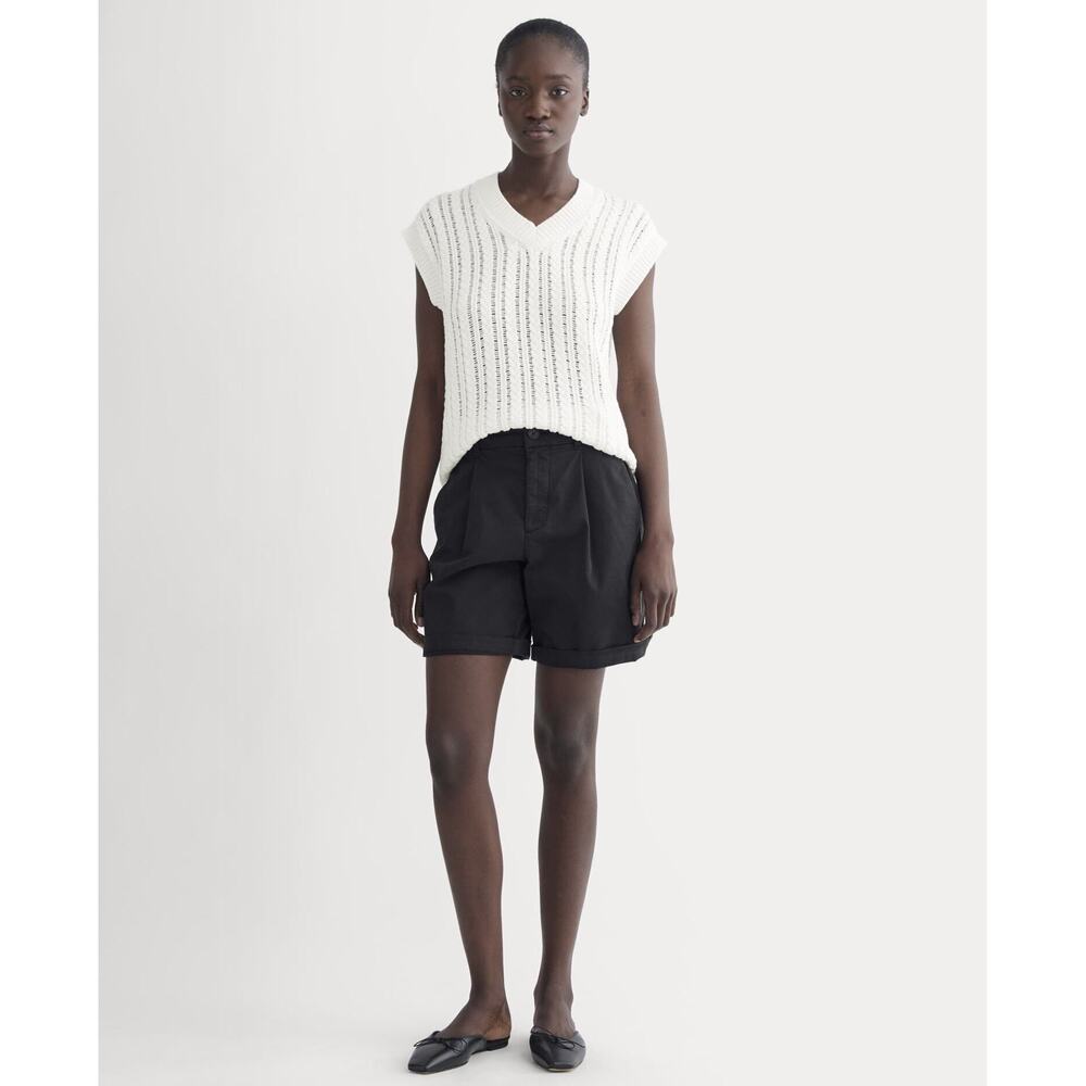 Everlane Women's Pleated Chino Short in Black, Size 8